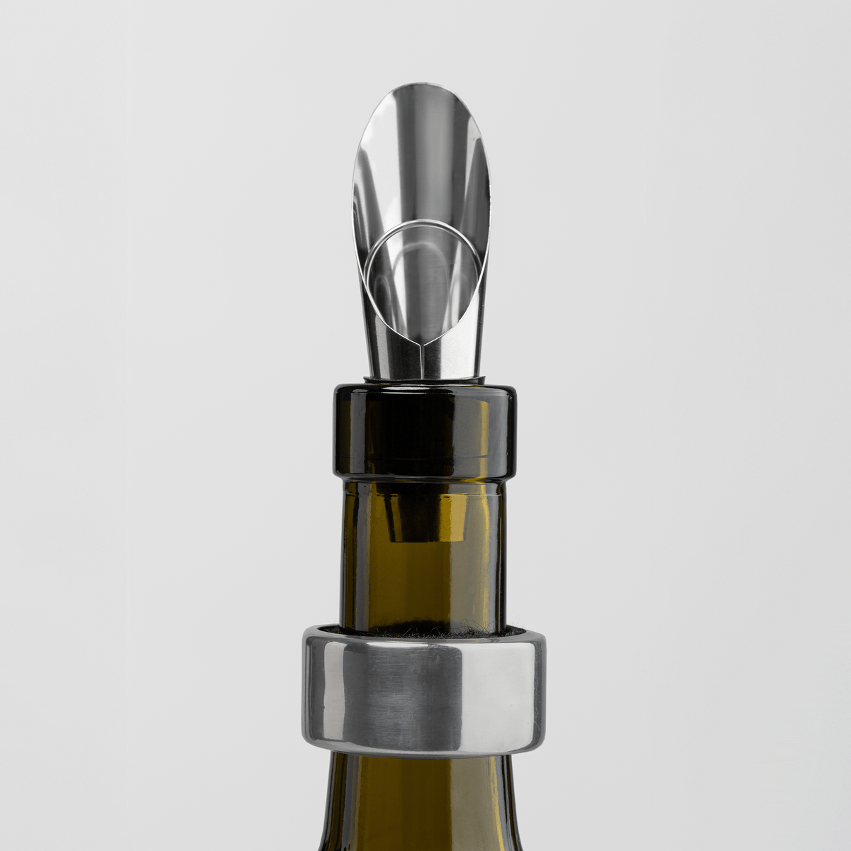 Set cadeau Essex d’accessoires pour vin en acier inoxydable et bois FSC – 3 pièces