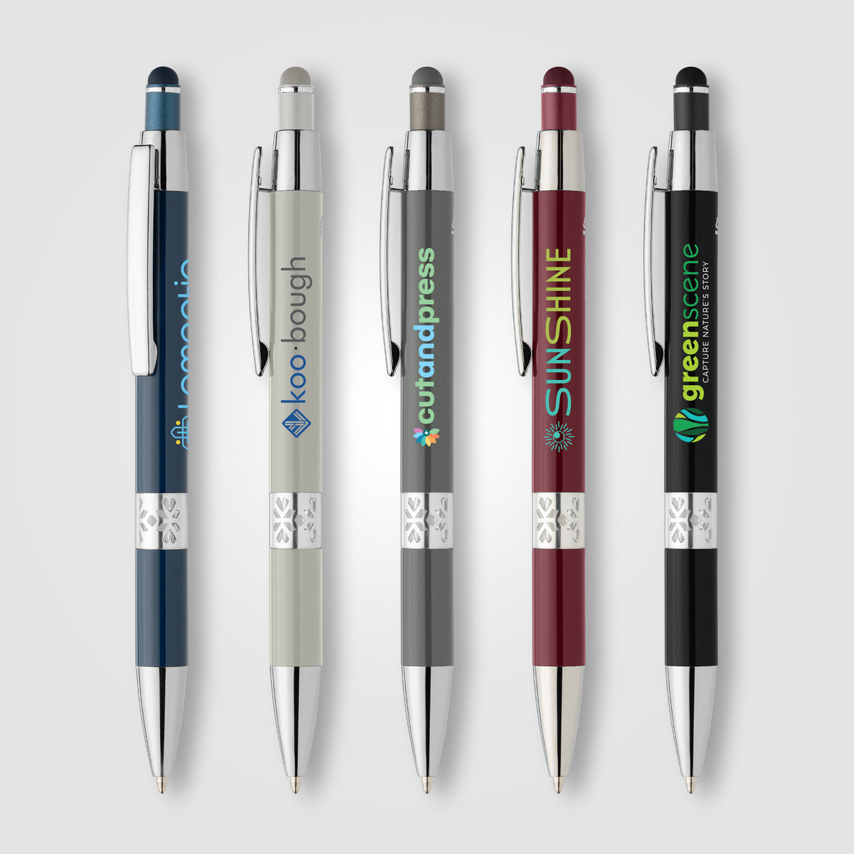 Stylo Adorn en aluminium recyclé avec finition chromée et stylet