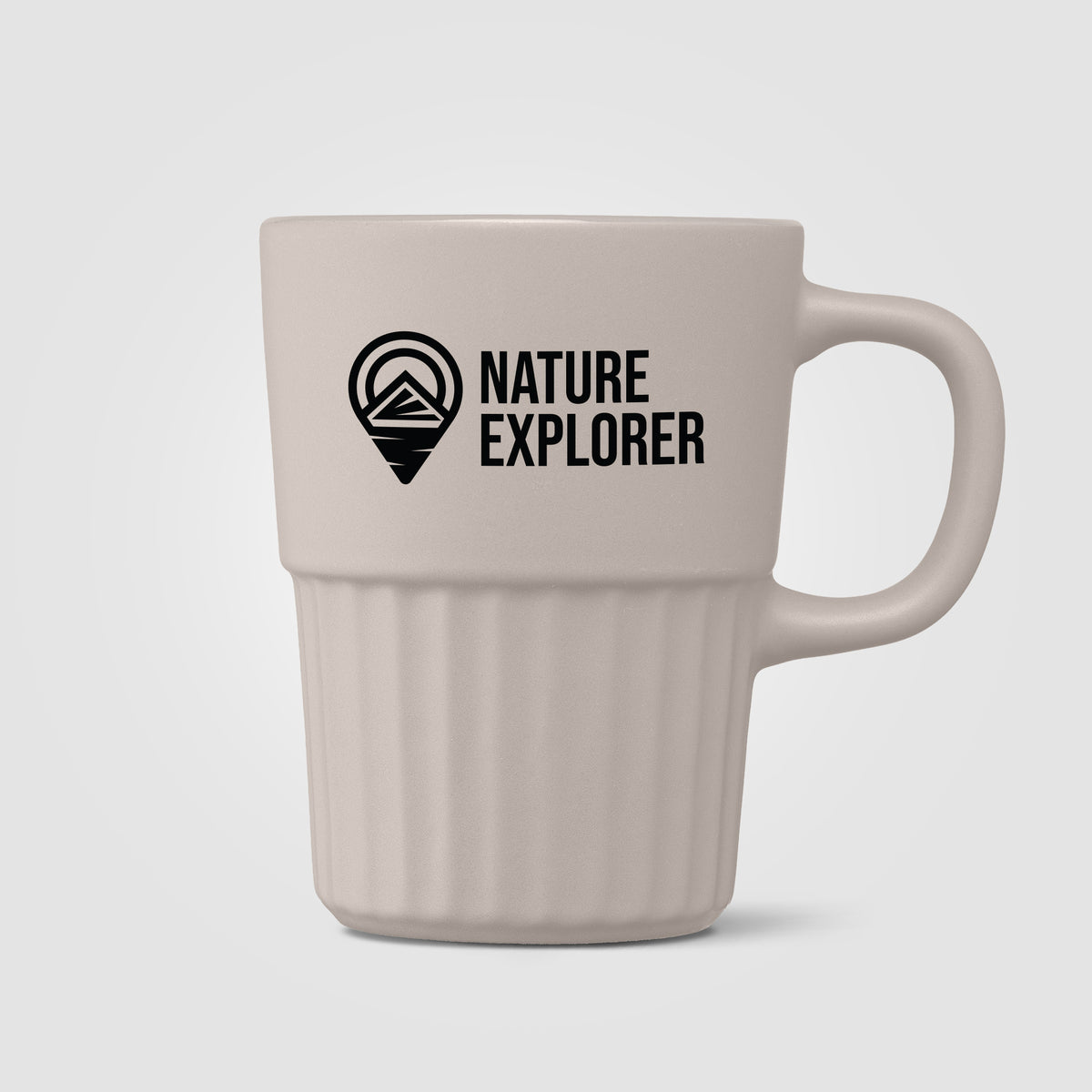 Mug Majesty en céramique avec finition mate et relief cannelé – 445 ml